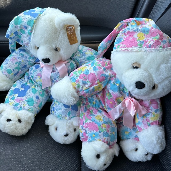 Fiesta 18" sleepy time bears... great for siblings, perfect condition. - Picture 5 of 10